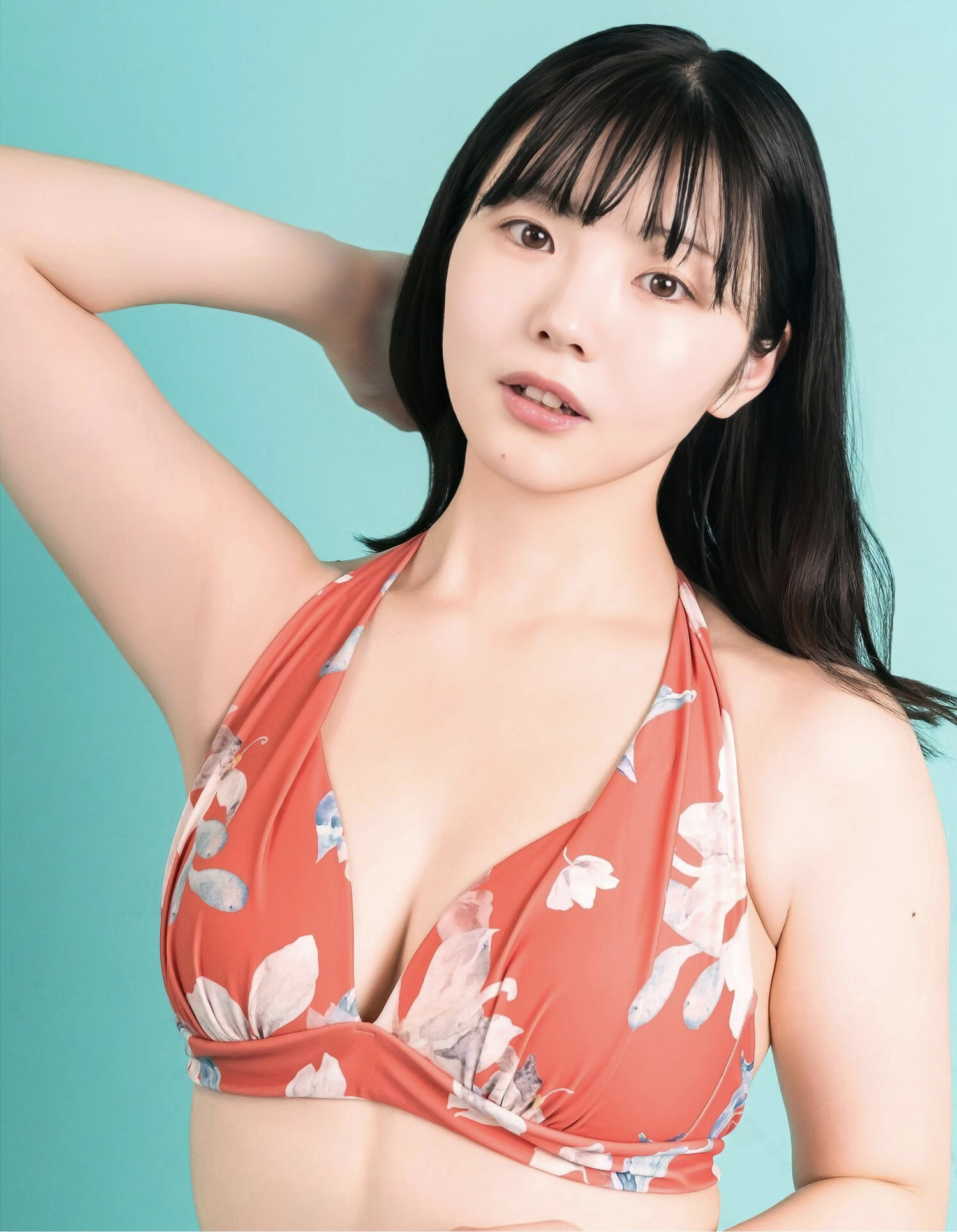 《Ichika Suzaki 須崎いち華：相册中的璀璨魅力》