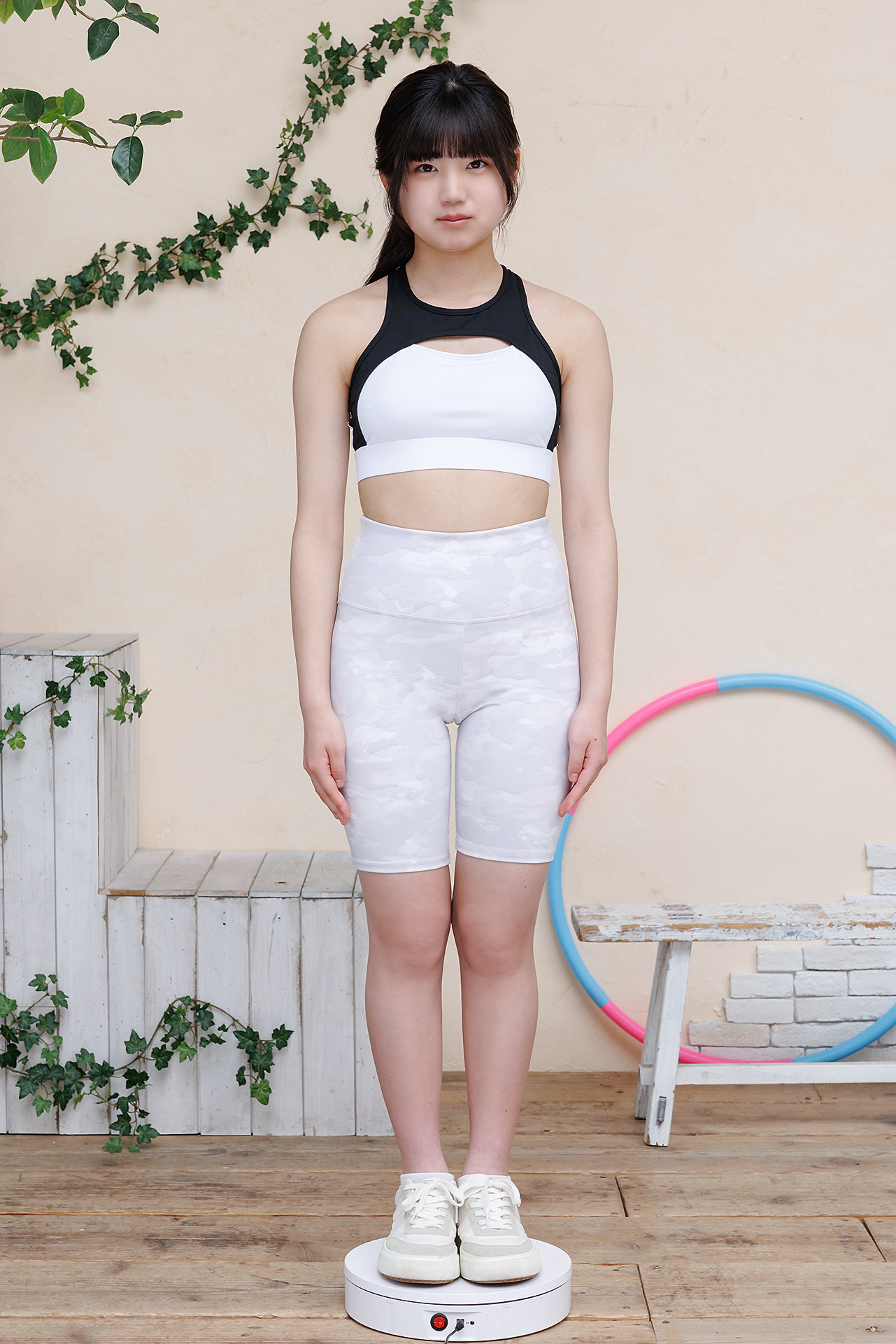 Haku Fumitsuki 文月珀 2025.07.24 Gallery Set 01.02 惊艳展现独特魅力