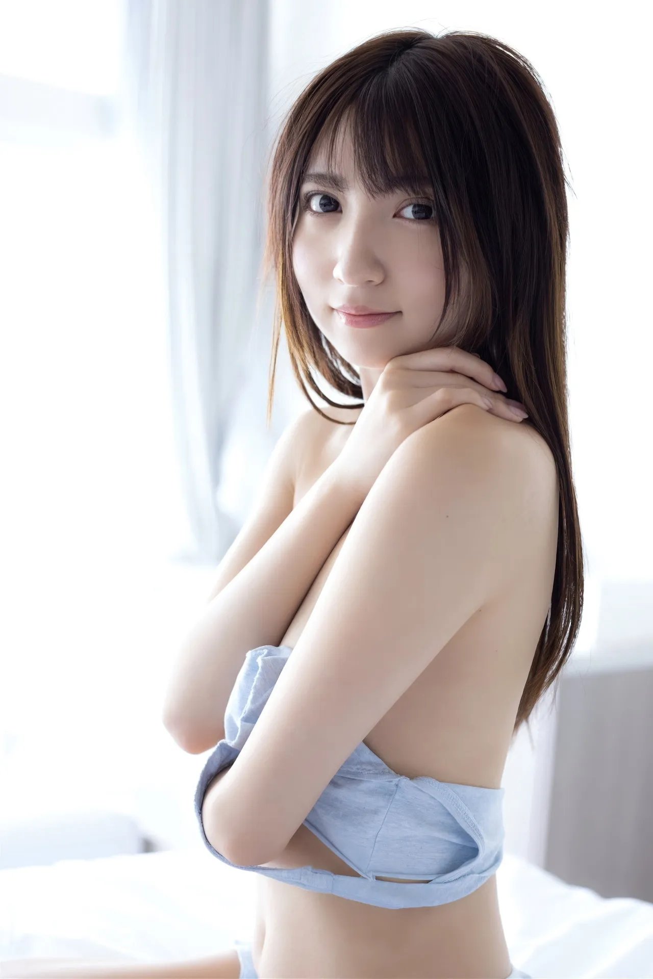 YUNAHITOM4_32