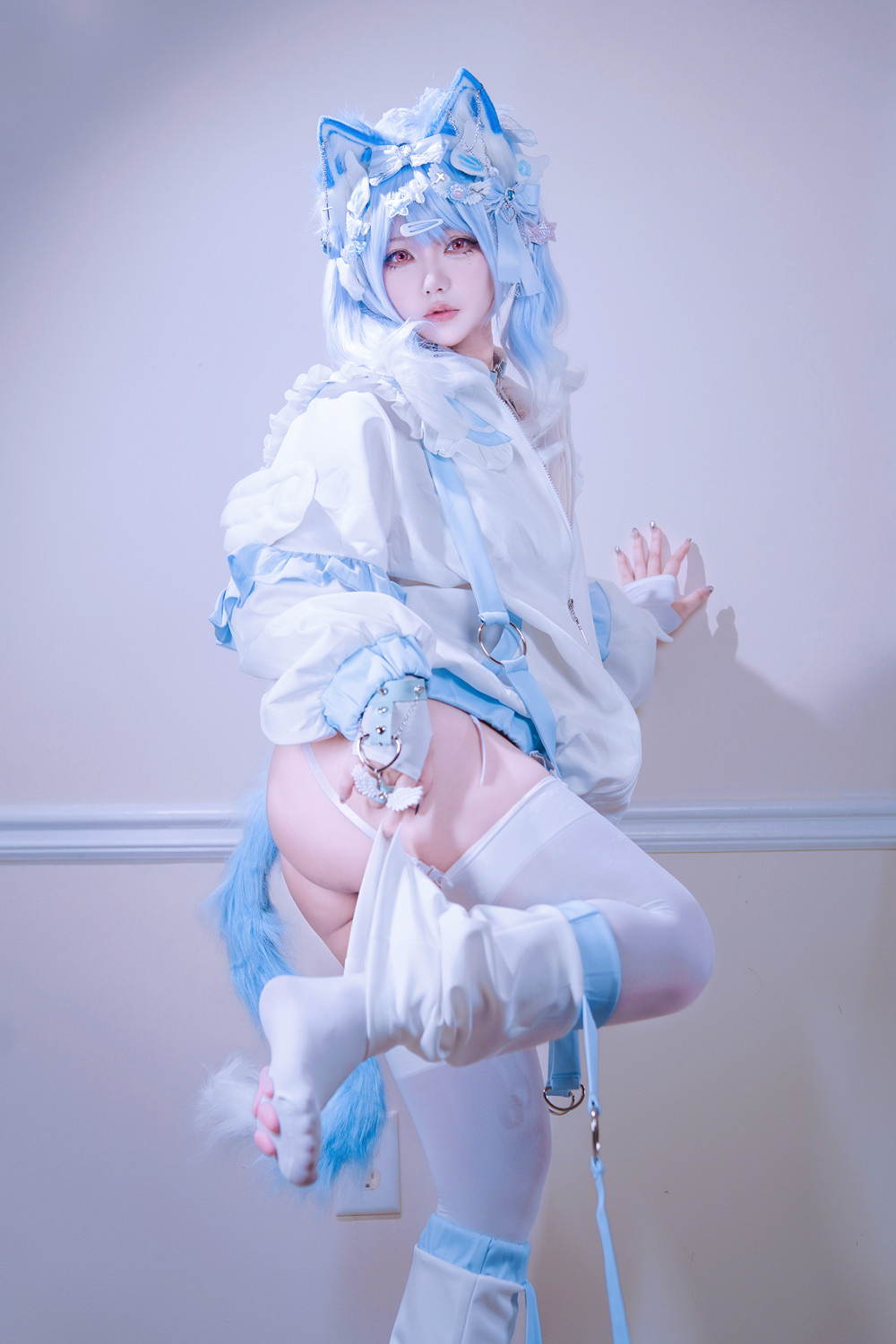 Cosplay 狐洛洛子——水色猫猫头,梦幻魅力的视觉盛宴 1 Cosplay 狐洛洛子——水色猫猫头,梦幻魅力的视觉盛宴