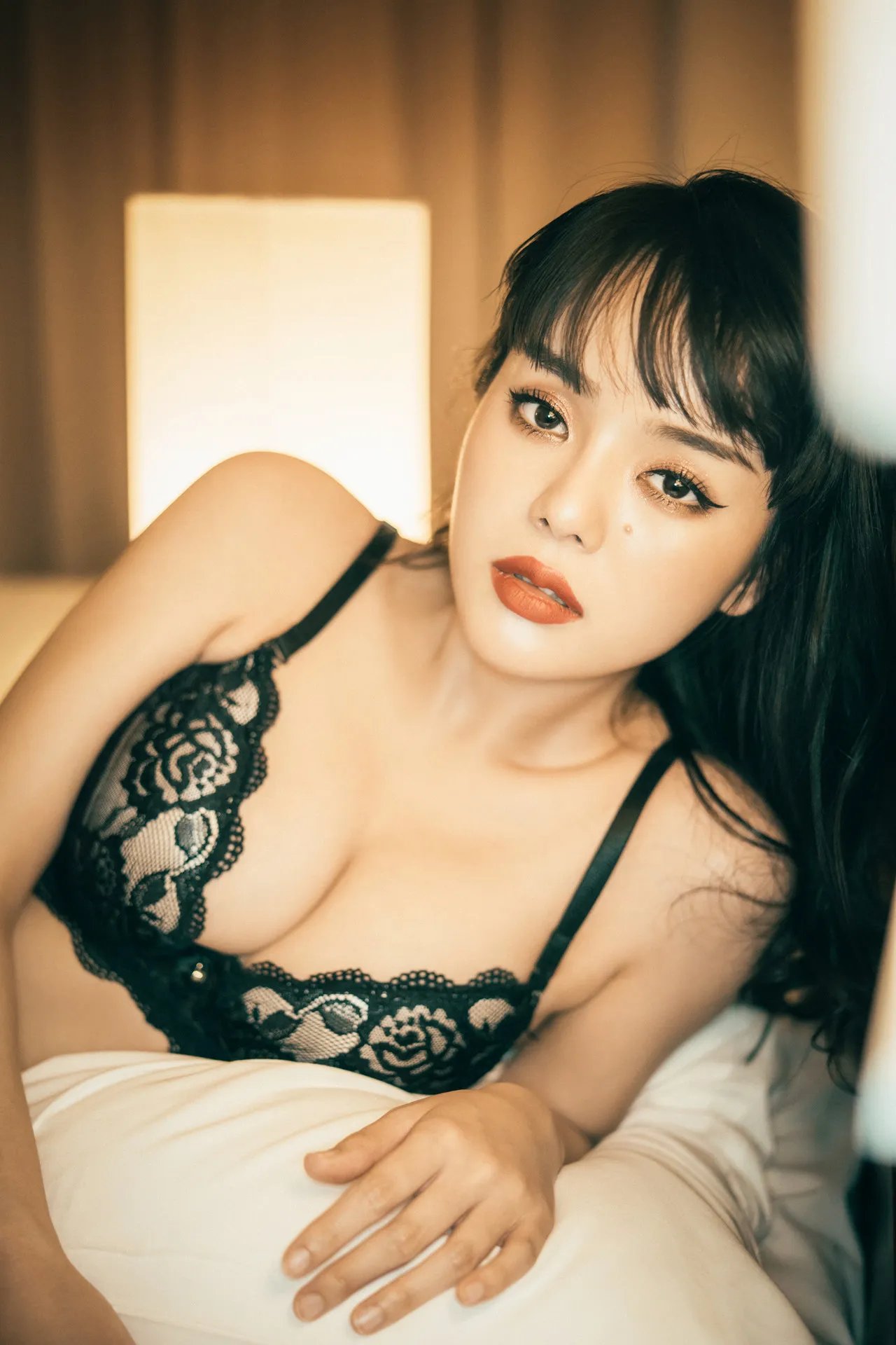 EIMIUNDER2_23